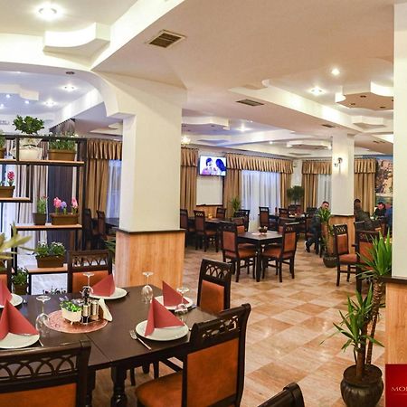 Hotel Montenegro Struga Exteriör bild
