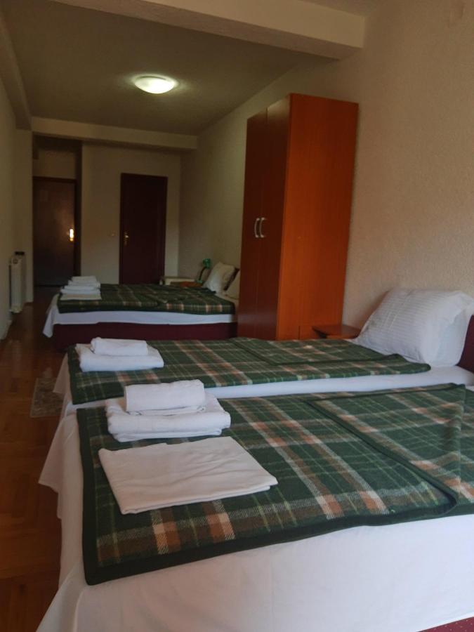 Hotel Montenegro Struga Exteriör bild